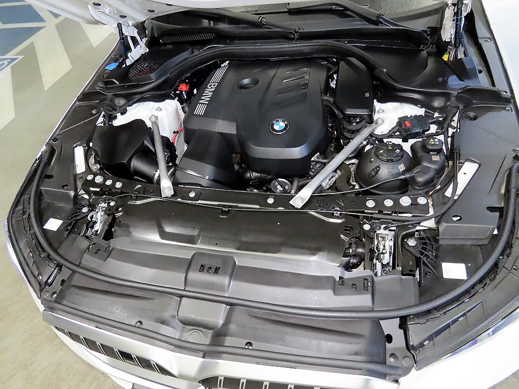 BMW 5 Series 2024 - Importación desde Corea - HF Imports Iquique - Foto 19