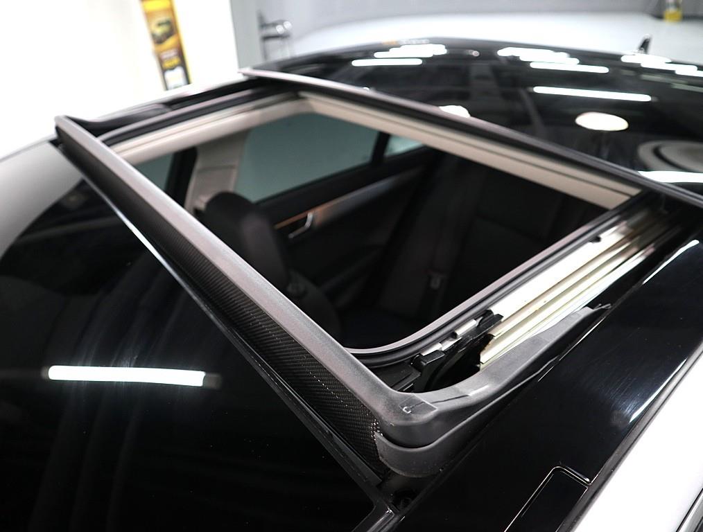 Mercedes Benz C Class 2012 Gris - Importación desde Corea - HF Imports Iquique - Foto 16