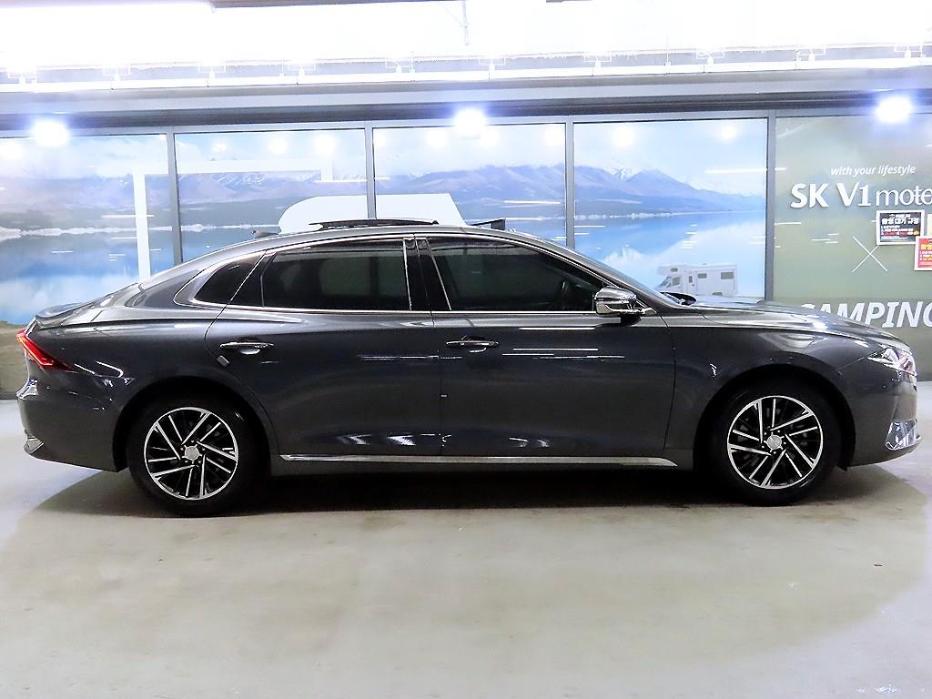 HYUNDAI Grandeur - Vista 3