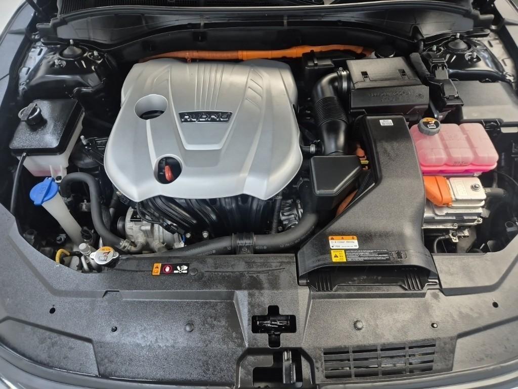 HYUNDAI Grandeur - Vista 5