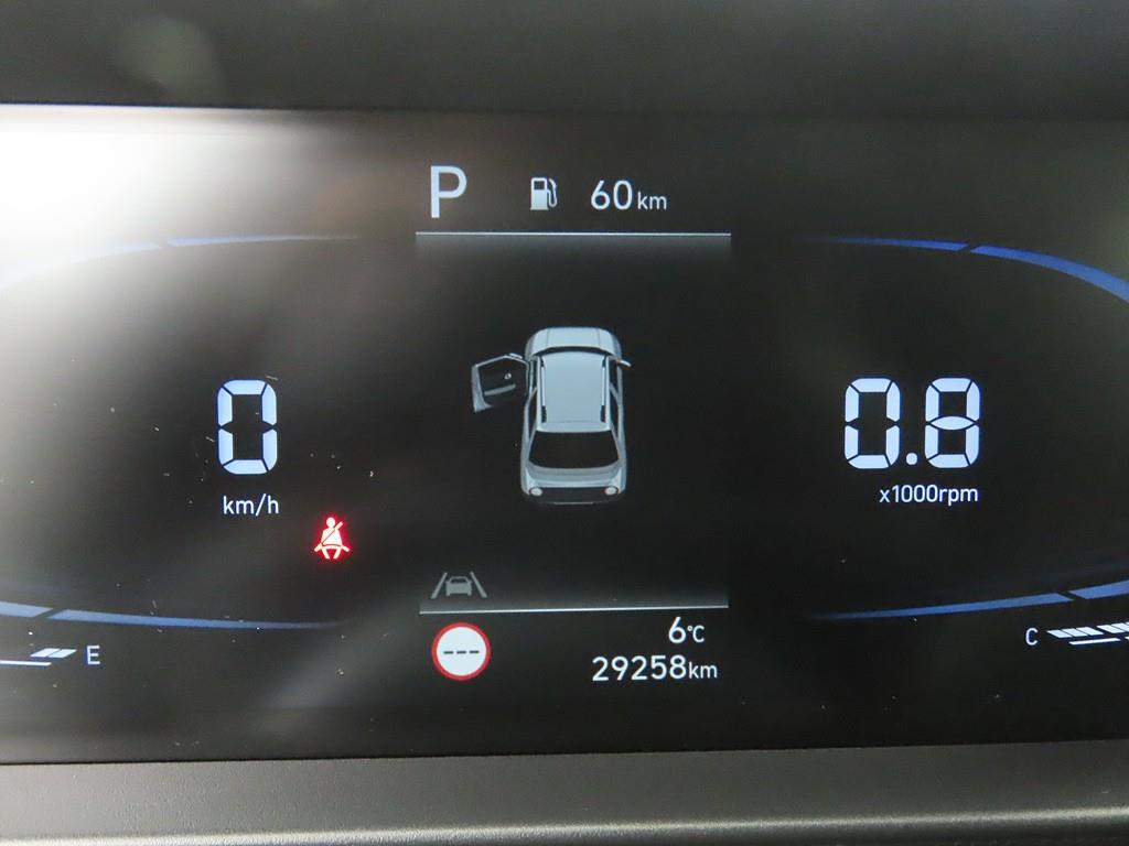 HYUNDAI Casper - Vista 9