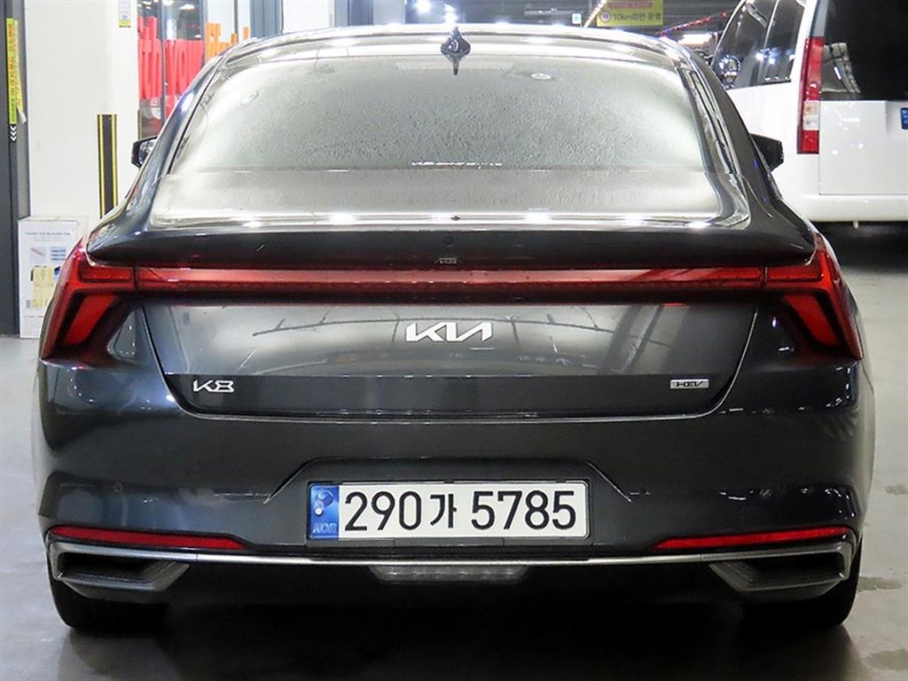 KIA K8 - Vista 5