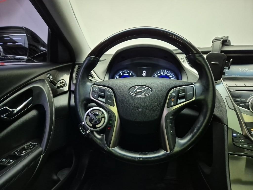 HYUNDAI Grandeur - Vista 9