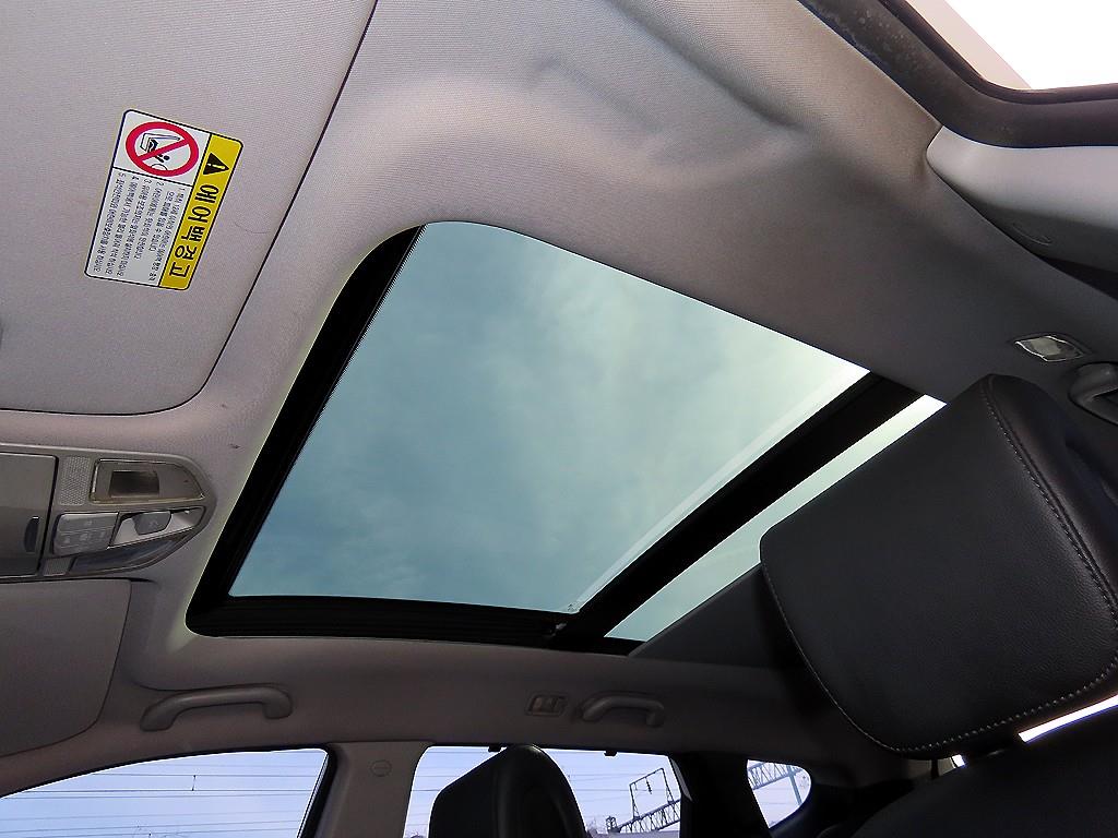 HYUNDAI Santa Fe 2016 Blanco - Importación desde Corea - HF Imports Iquique - Foto 18