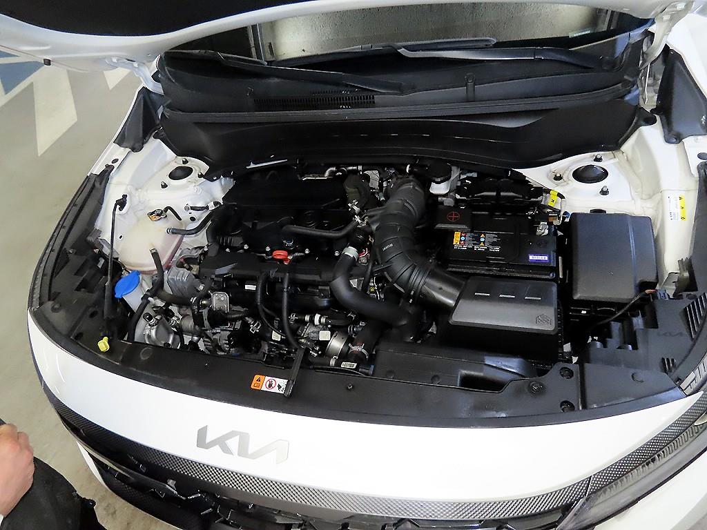 KIA Seltos 2024 Blanco - Importación desde Corea - HF Imports Iquique - Foto 19