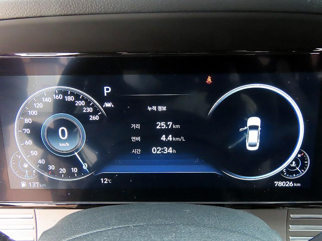 HYUNDAI Grandeur - Vista 9