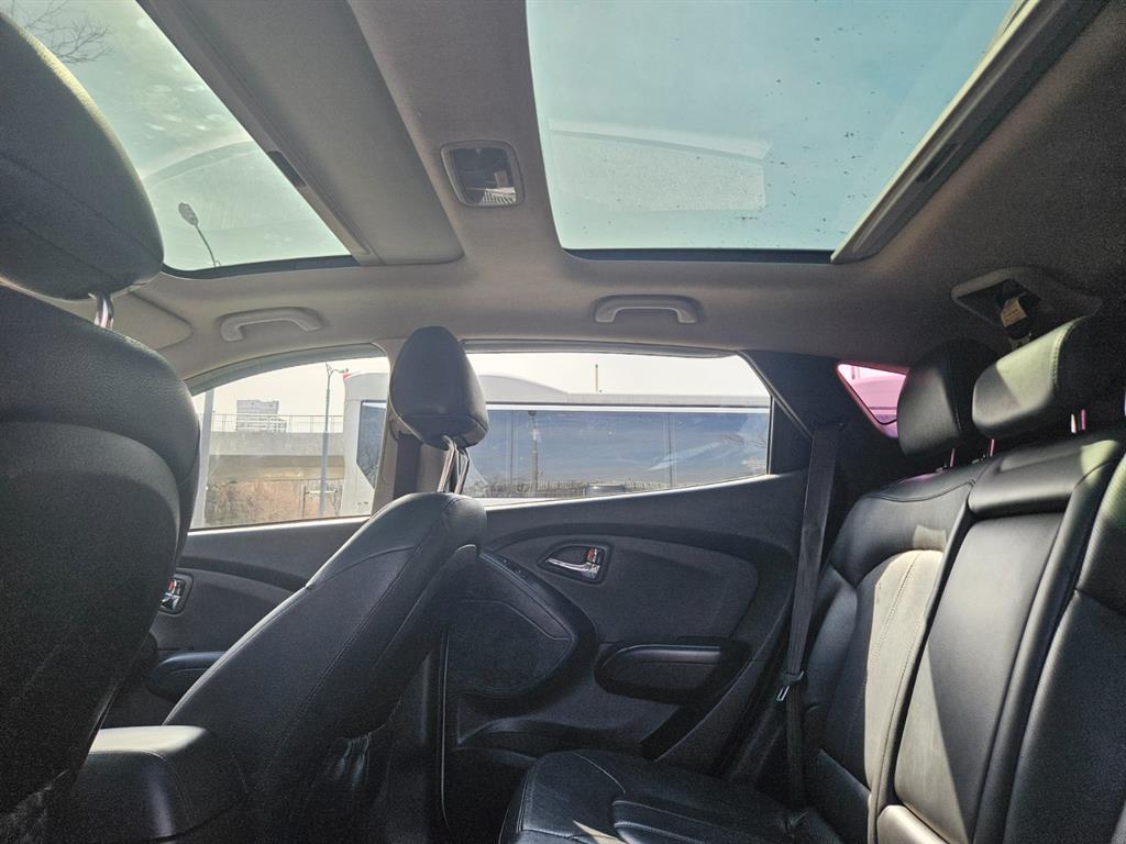 HYUNDAI Tucson - Vista 12