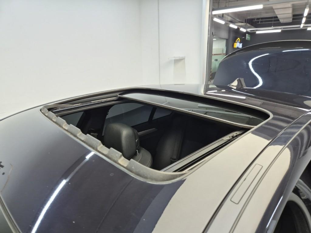 BMW 5 Series 2011 Negro - Importación desde Corea - HF Imports Iquique - Foto 17