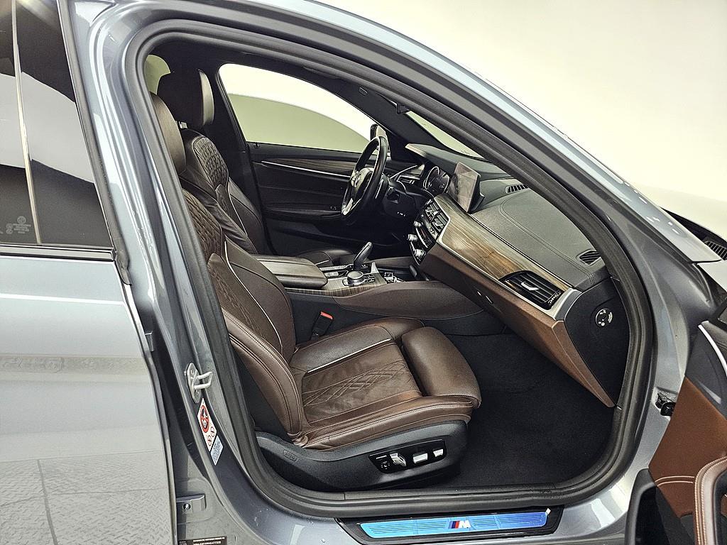 BMW 5 Series - Vista 11