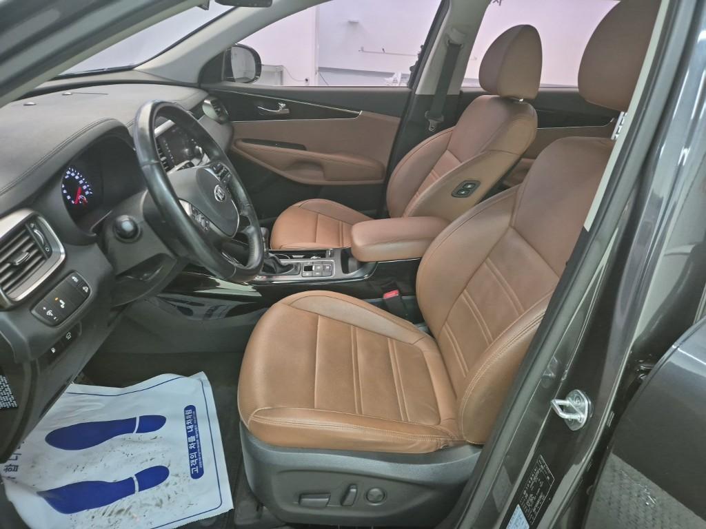 KIA Sorento 2019 Negro - Importación desde Corea - HF Imports Iquique - Foto 14