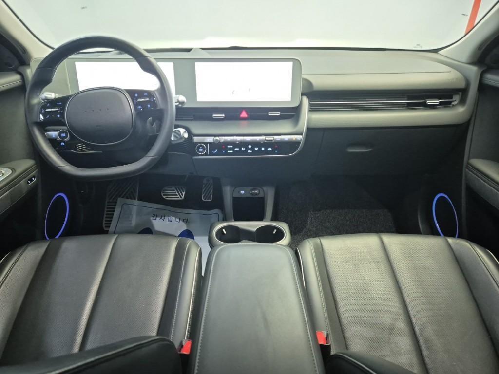 HYUNDAI Ioniq 5 - Vista 7