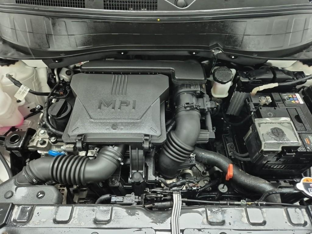 HYUNDAI Casper - Vista 5