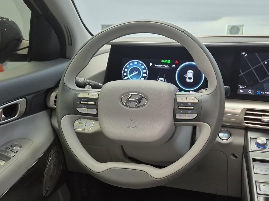 HYUNDAI Nexo - Vista 9