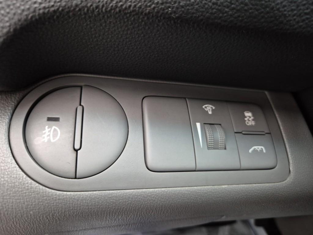 HYUNDAI Starex 2015 Plateado - Importación desde Corea - HF Imports Iquique - Foto 13