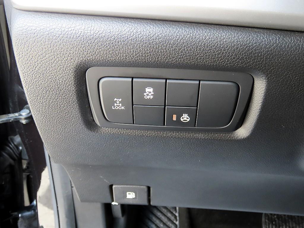 Ssangyong Korando - Vista 12