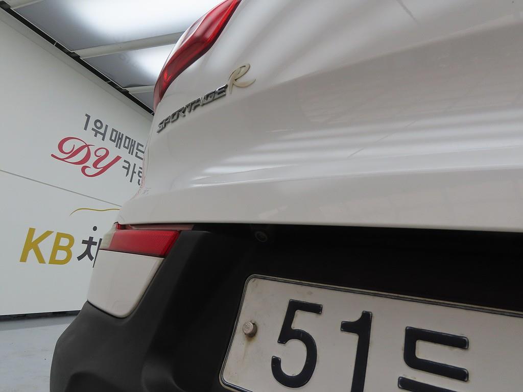 KIA Sportage 2012 Blanco - Importación desde Corea - HF Imports Iquique - Foto 16