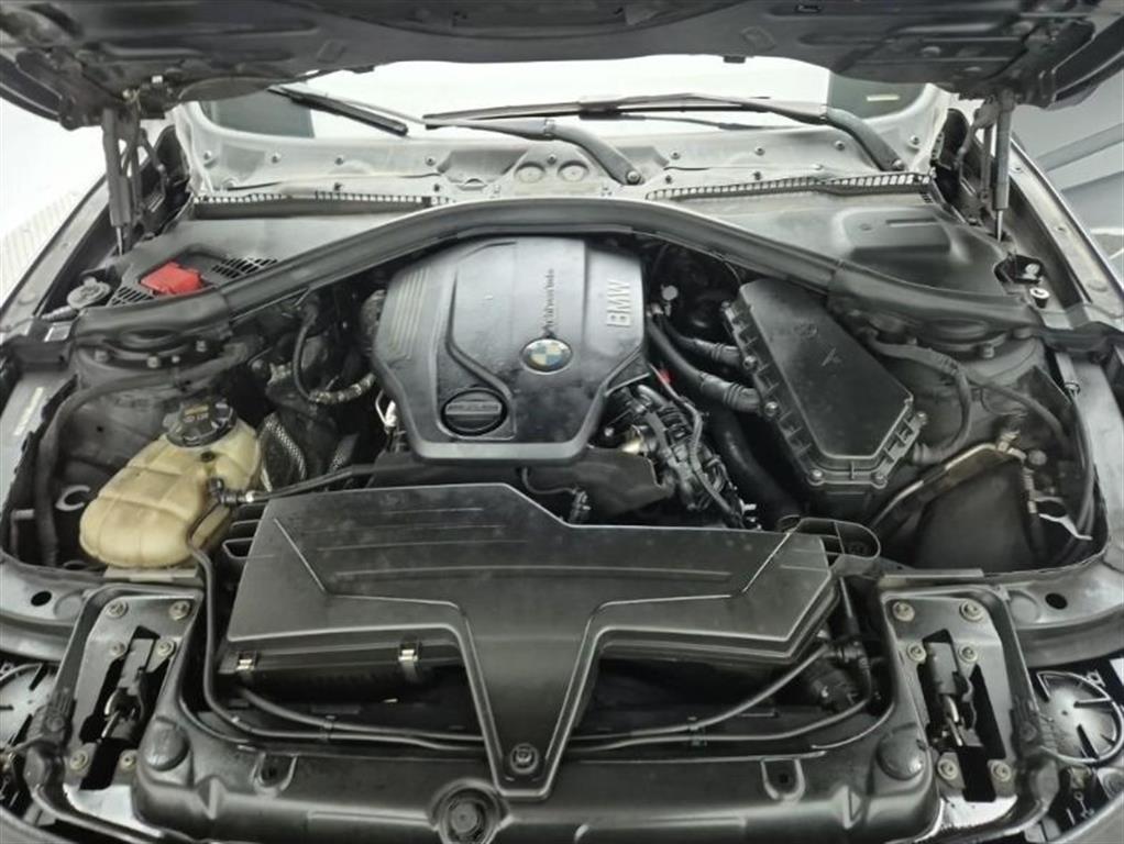 BMW 4 Series - Vista 5