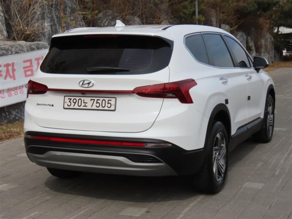 HYUNDAI Santa Fe - Vista 5