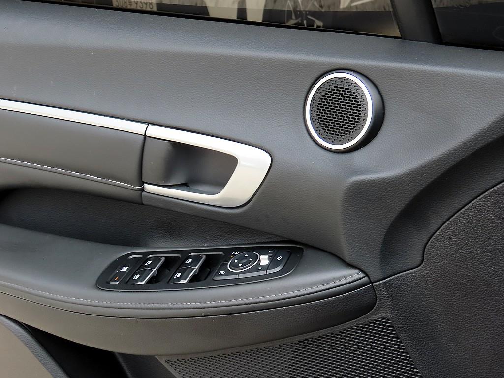 HYUNDAI Sonata - Vista 11