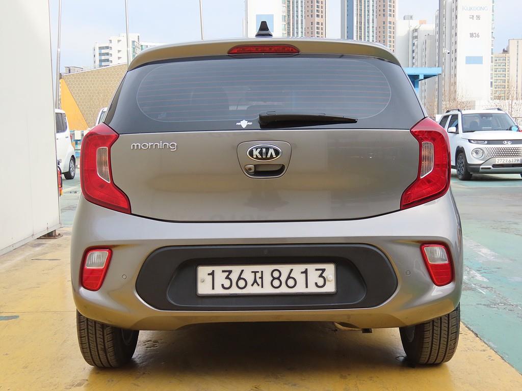 KIA Morning - Vista 4