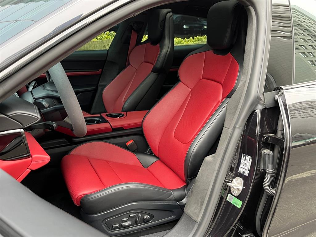 Porsche Taycan - Vista 7