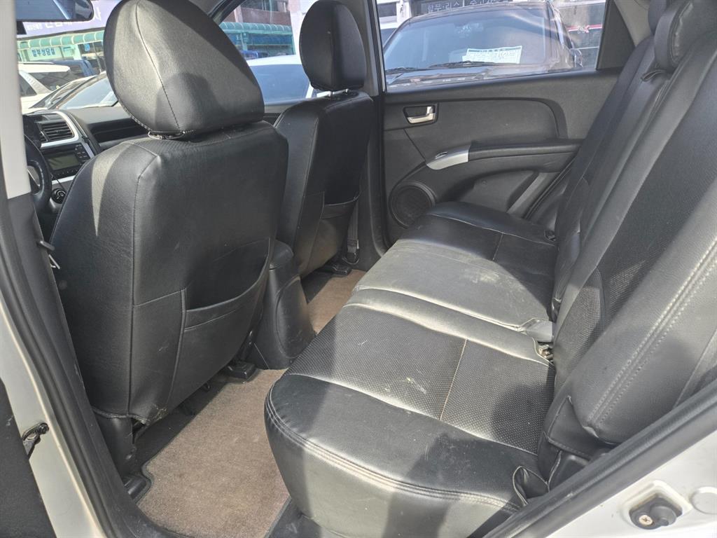 KIA Sportage - Vista 5