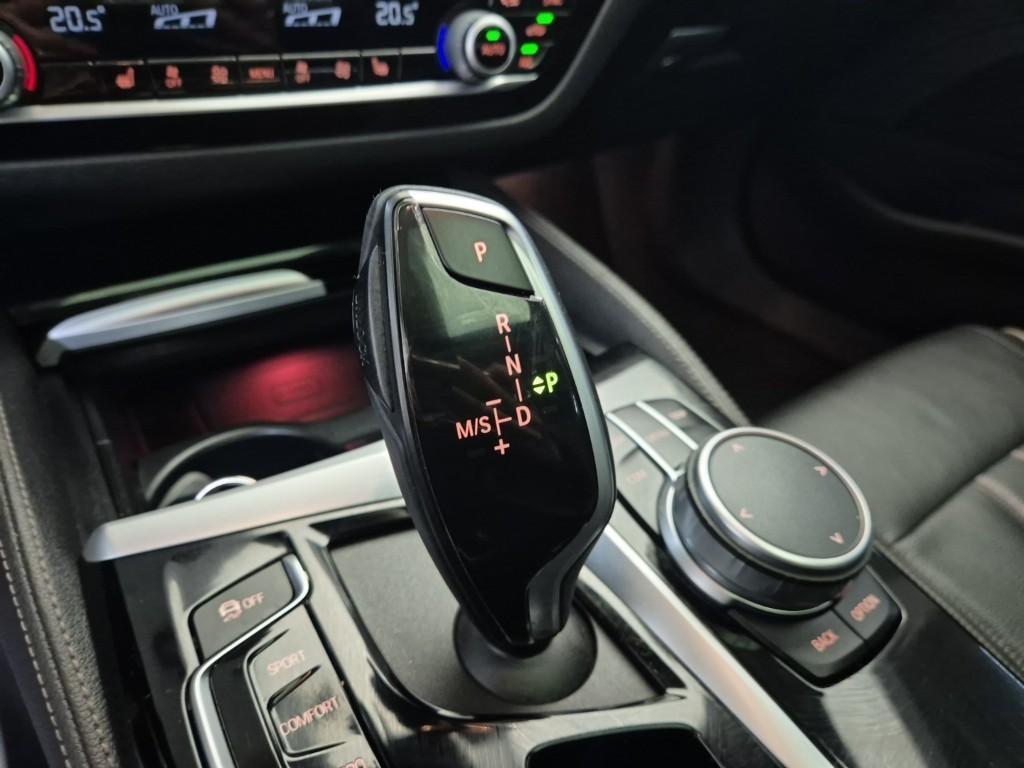 BMW 5 Series - Vista 8