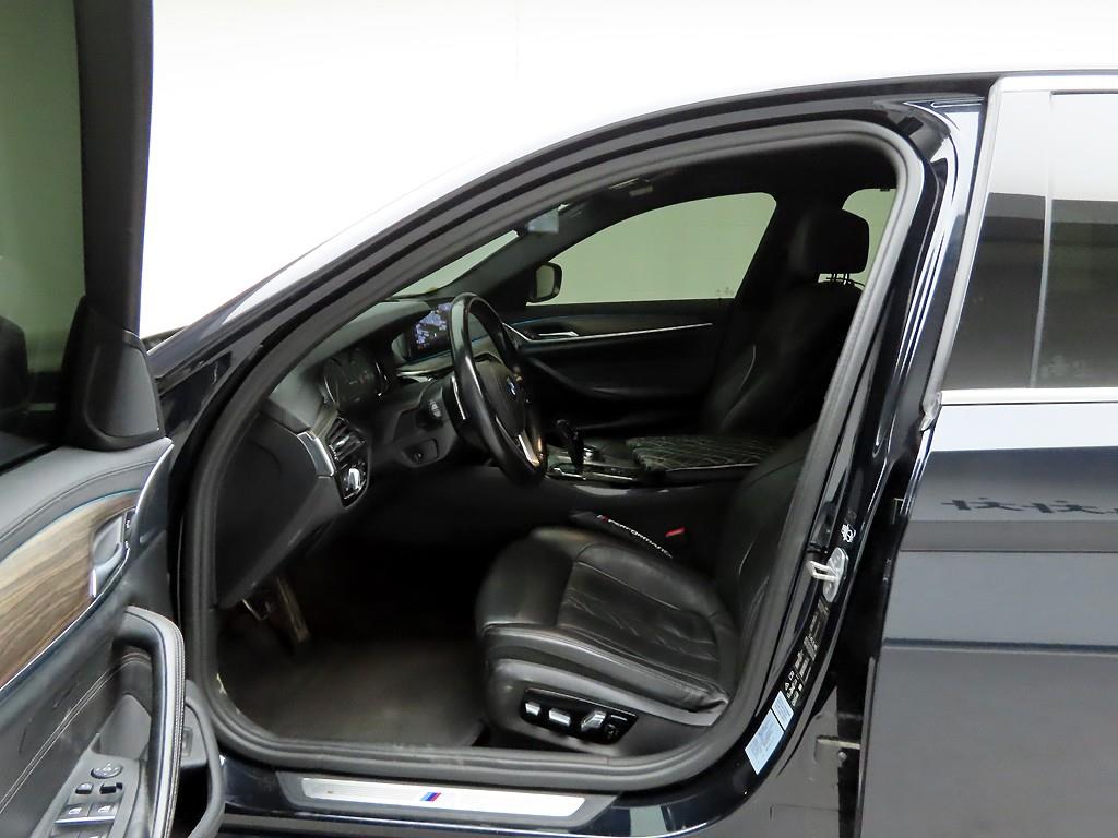 BMW 5 Series - Vista 12