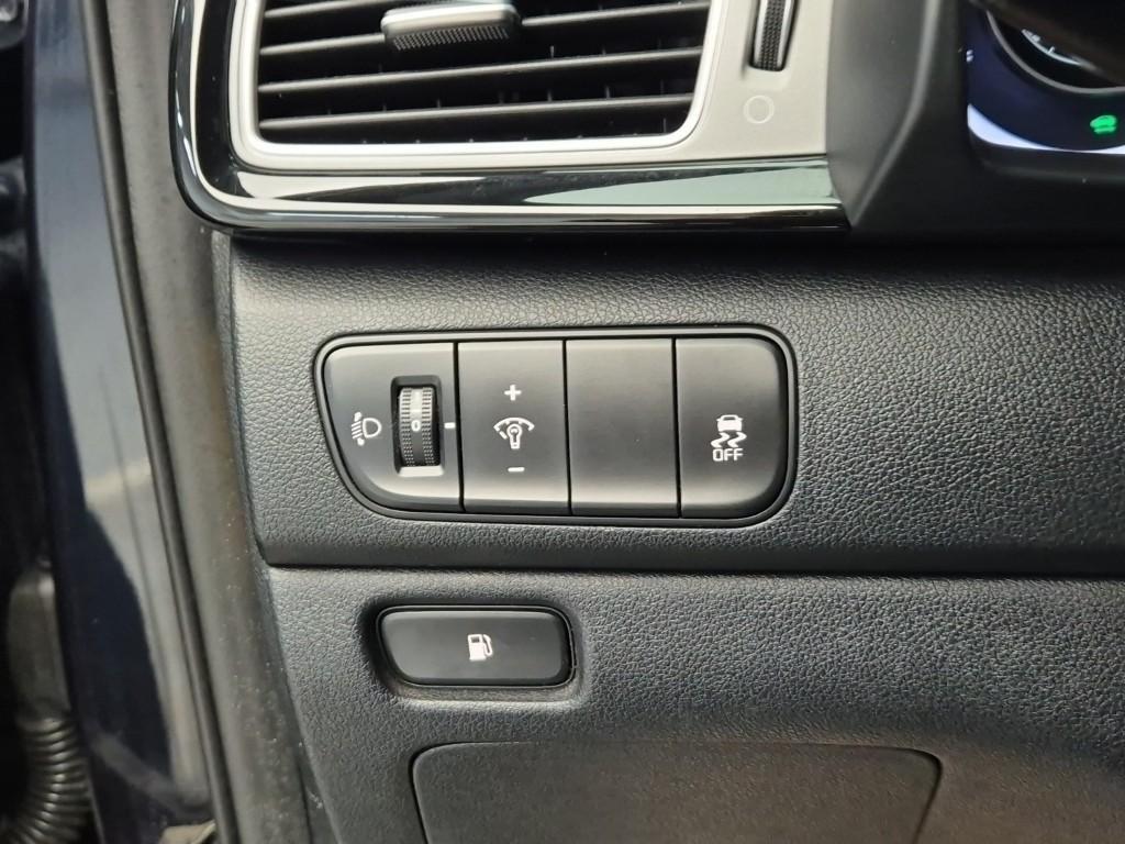 KIA Niro 2017 Azul - Importación desde Corea - HF Imports Iquique - Foto 17