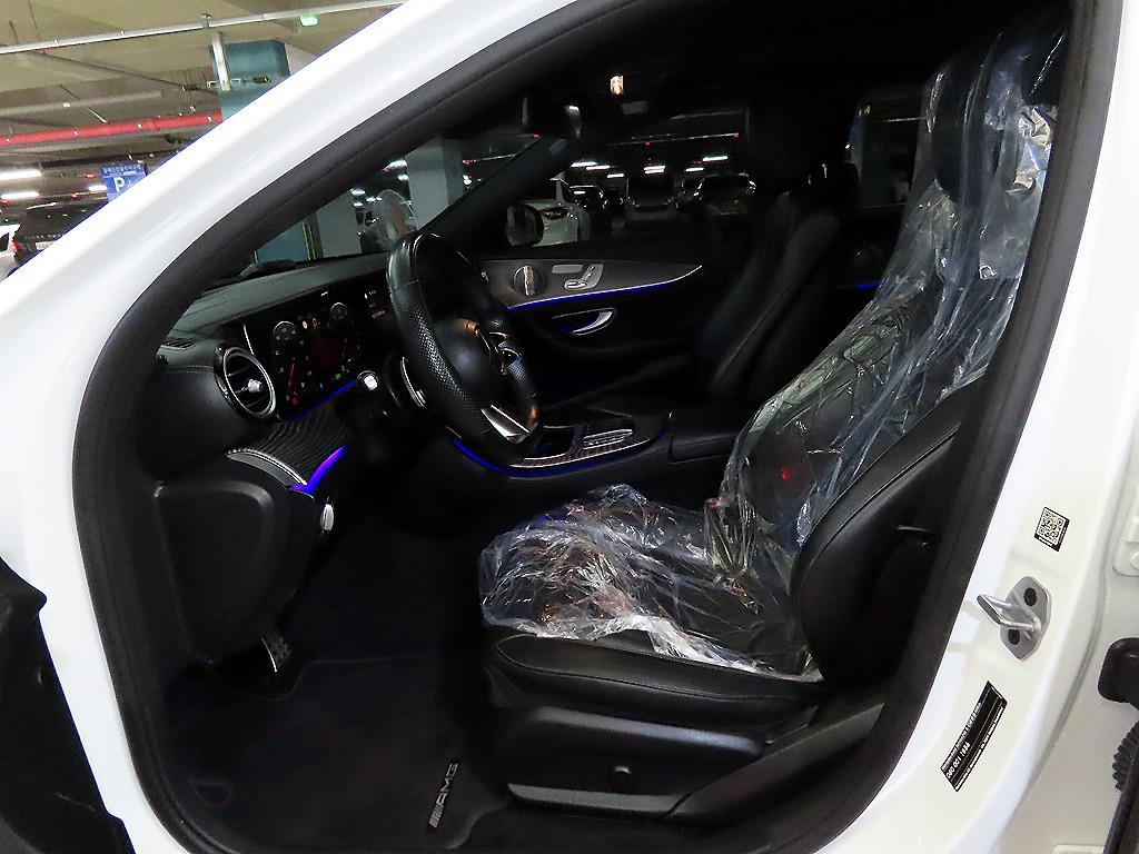 Mercedes Benz E class - Vista 6