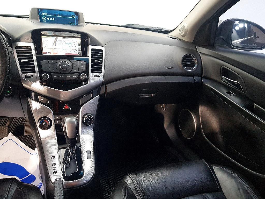 Chevrolet Cruise - Vista 10