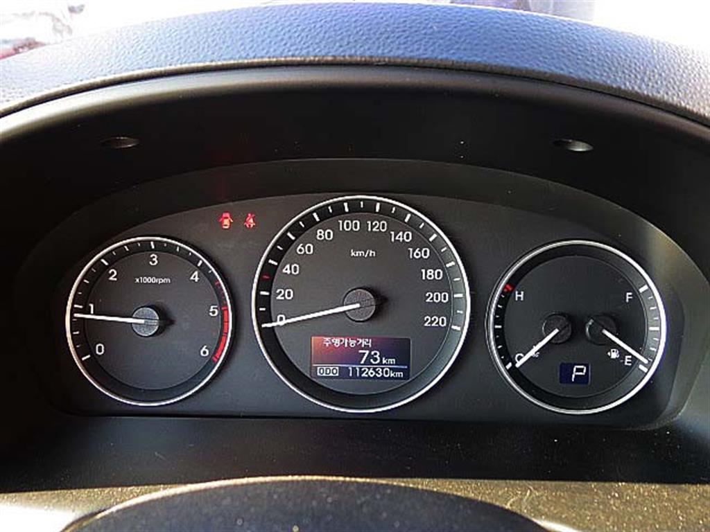 HYUNDAI Starex 2018 Gris - Importación desde Corea - HF Imports Iquique - Foto 10