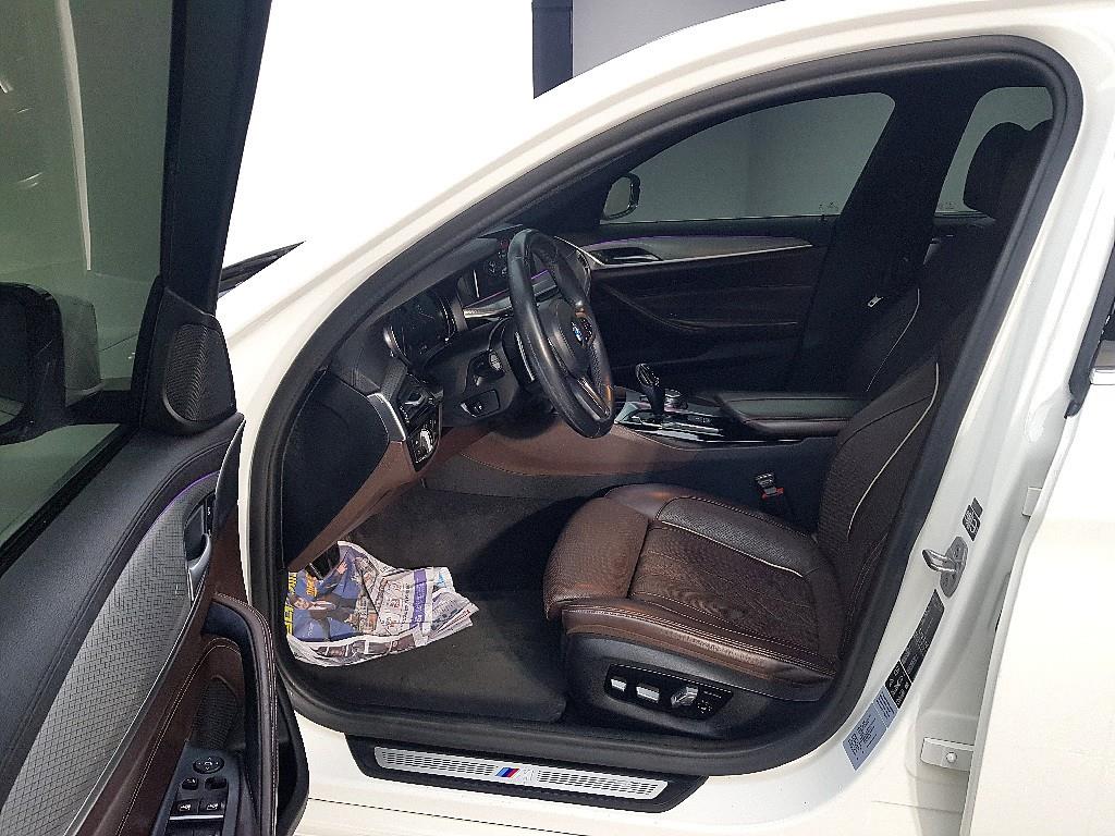 BMW 5 Series - Vista 8