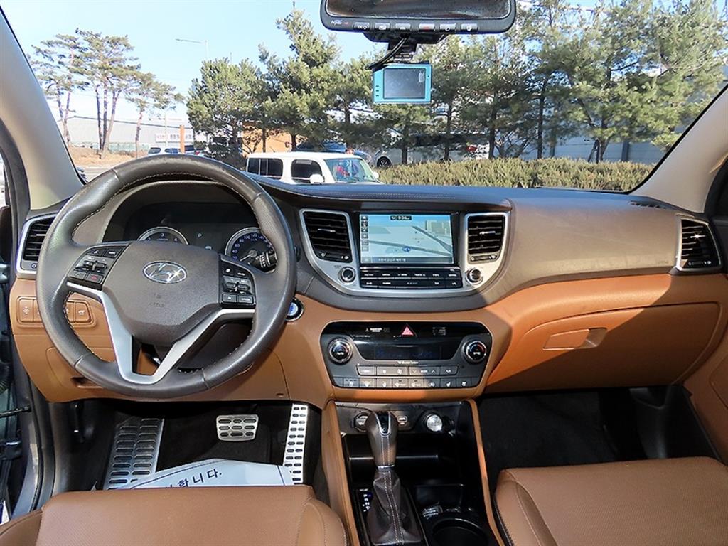 HYUNDAI Tucson - Vista 7