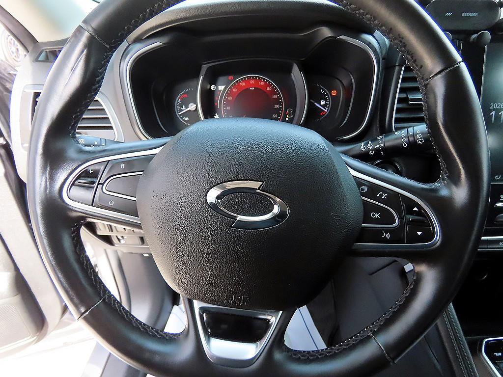 SAMSUNG QM6 - Vista 8