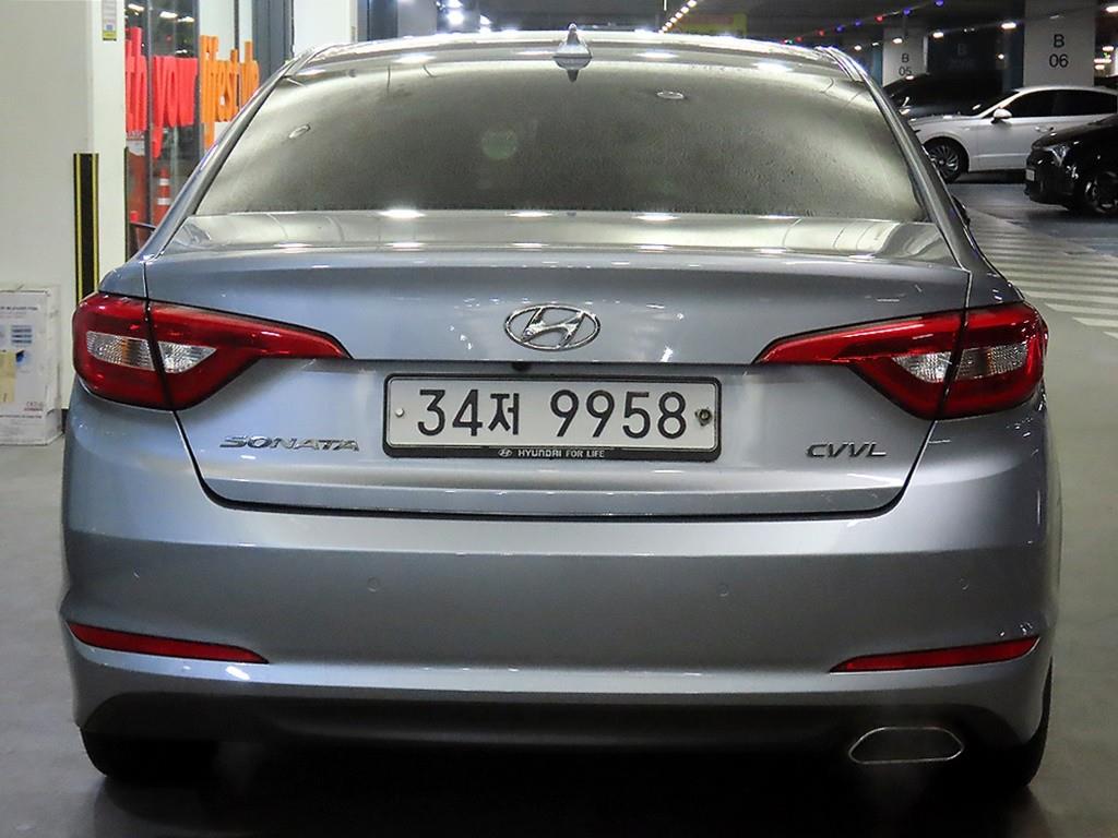 HYUNDAI Sonata - Vista 5