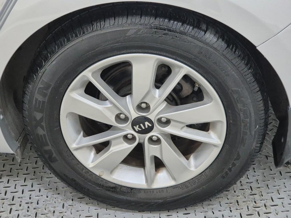 KIA K5 2018 Plateado - Importación desde Corea - HF Imports Iquique - Foto 20