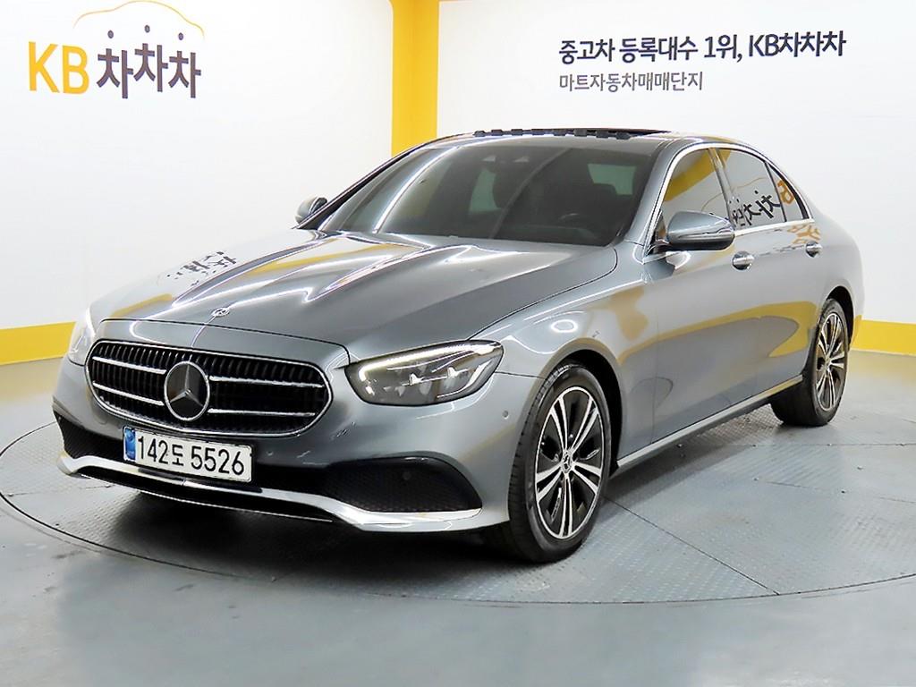 Mercedes Benz E class - Vista 2