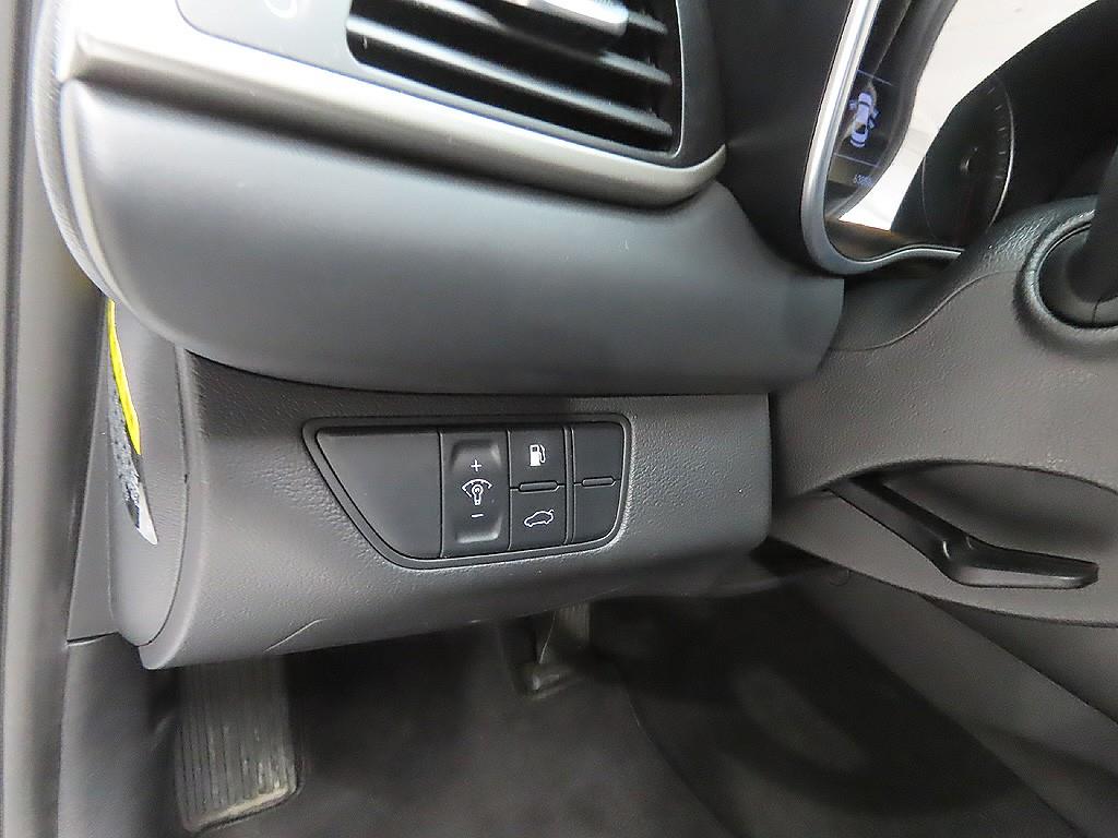 Genesis G70 2019 Blanco - Importación desde Corea - HF Imports Iquique - Foto 13