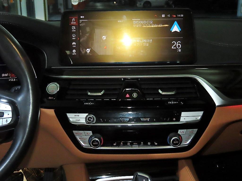 BMW 5 Series - Vista 11