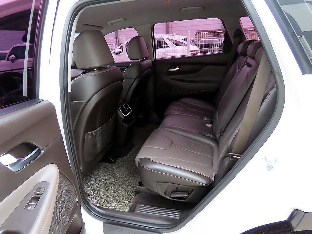 HYUNDAI Santa Fe - Vista 6