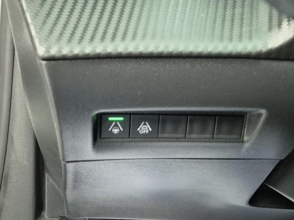 Peugeot 2008 2022 Blanco - Importación desde Corea - HF Imports Iquique - Foto 13