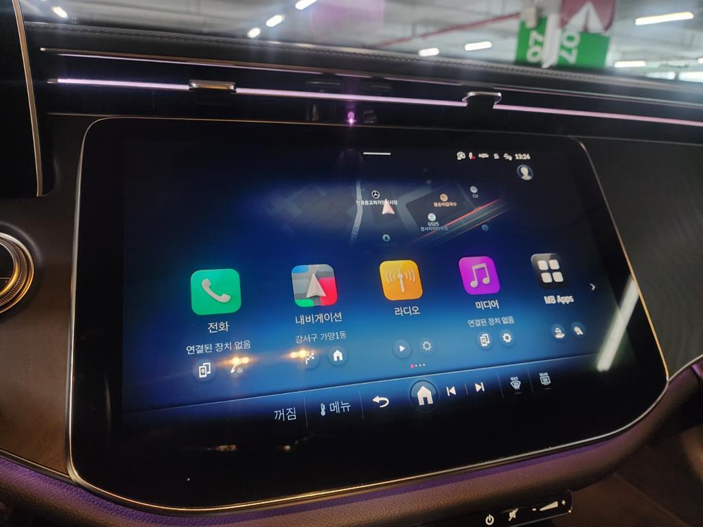 Mercedes Benz E class - Vista 11