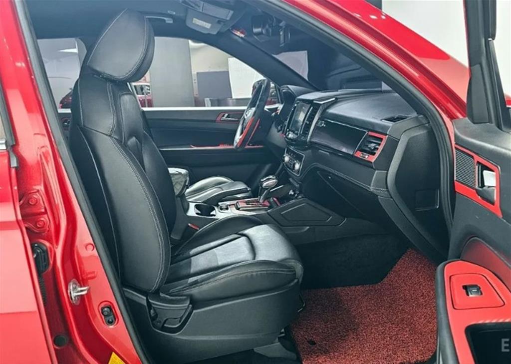 Ssangyong Rexton - Vista 10