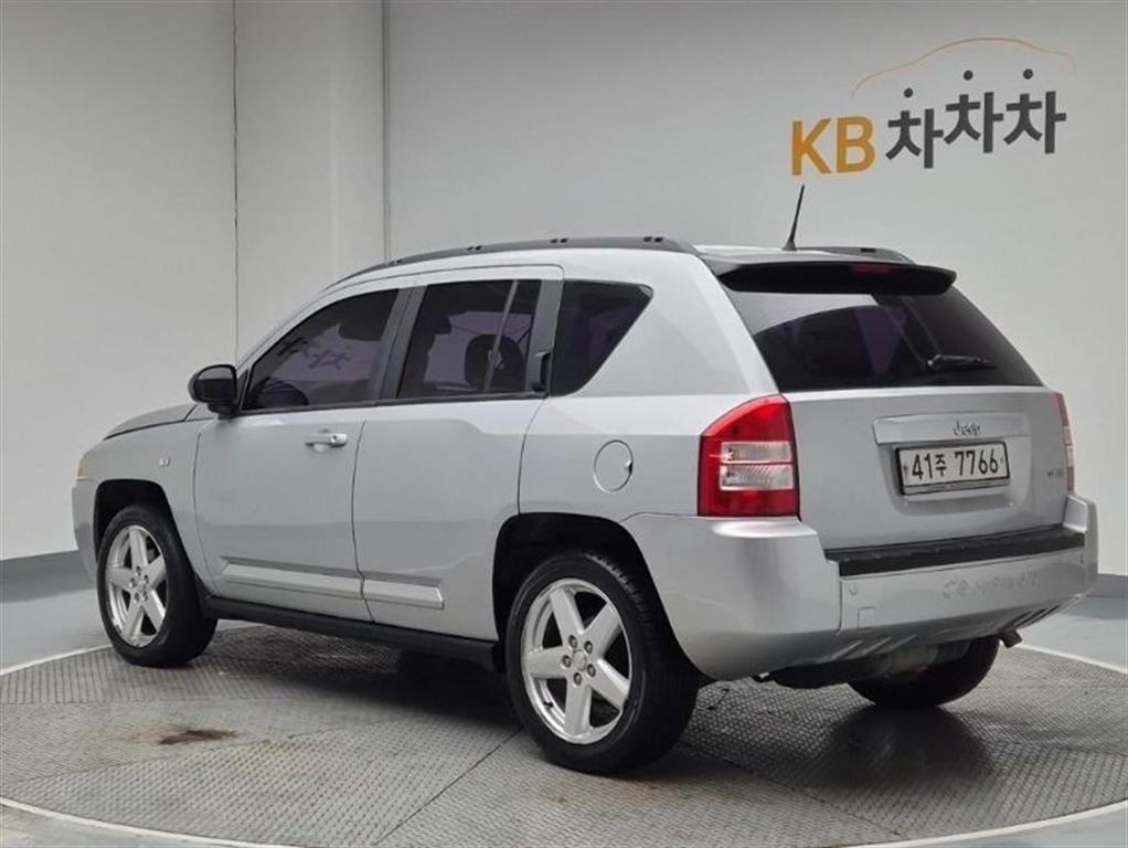 Jeep Compass - Vista 3