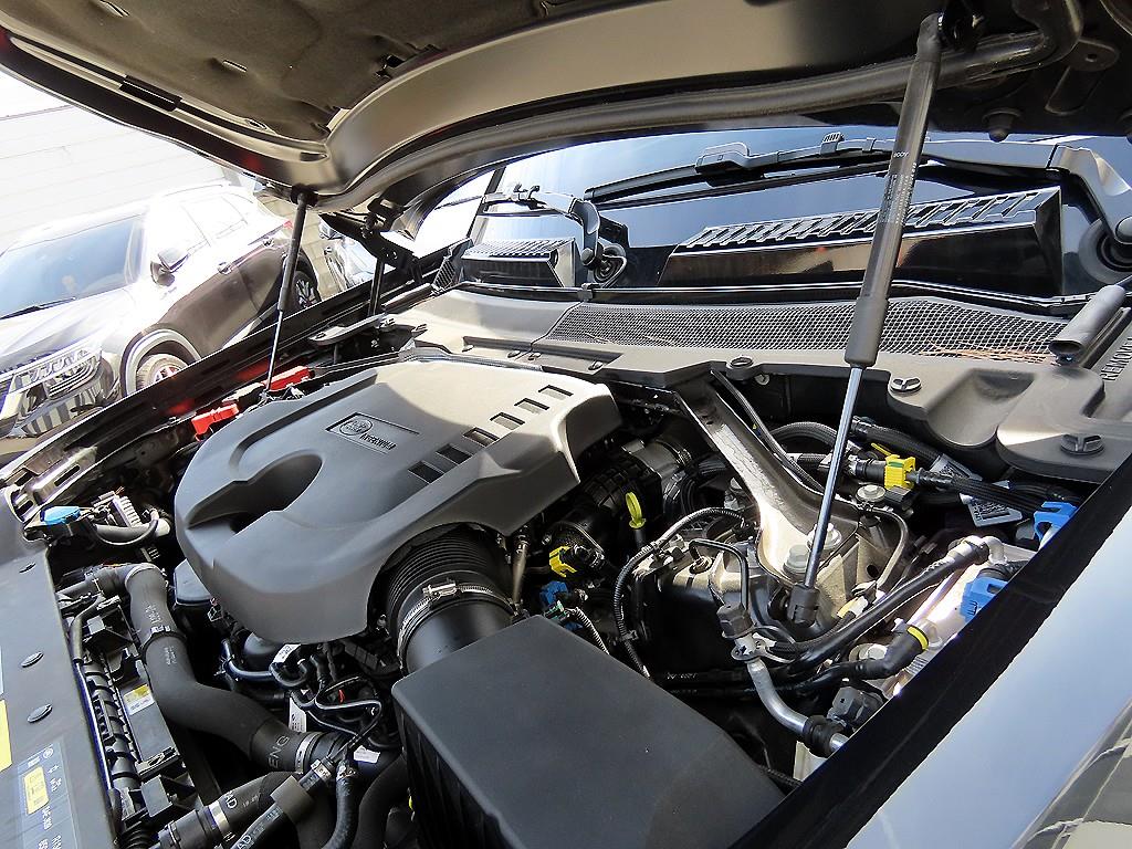 Land Rover Defender 2025 Negro - Importación desde Corea - HF Imports Iquique - Foto 19