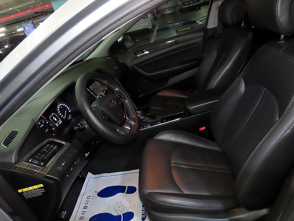 HYUNDAI Sonata - Vista 6