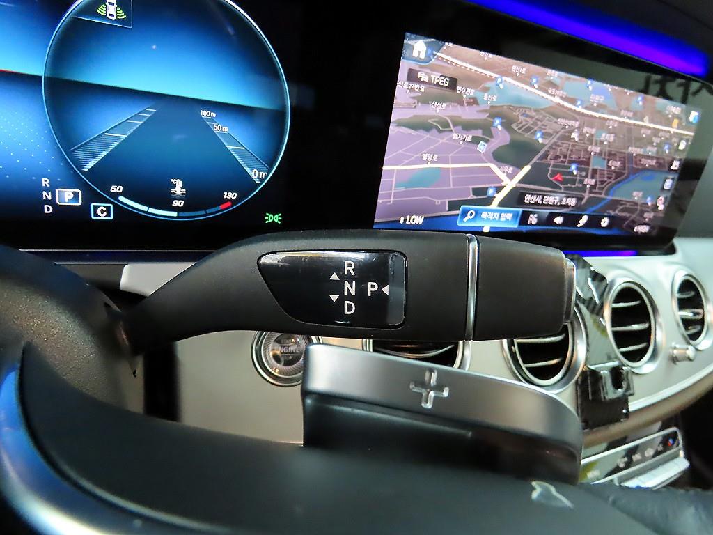 Mercedes Benz E class - Vista 10