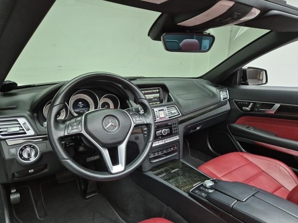 Mercedes Benz E class - Vista 7