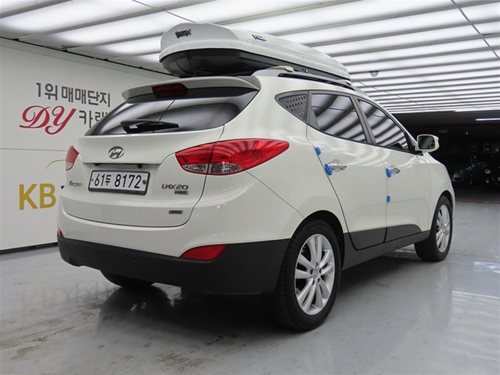 HYUNDAI Tucson - Vista 4